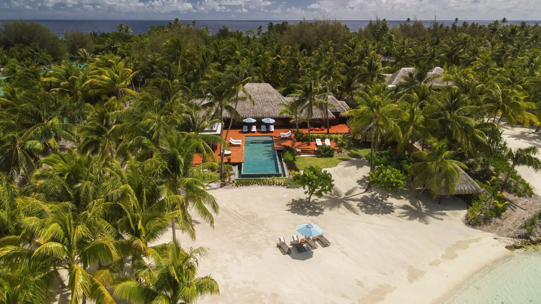 Villa frente a la playa con alberca en Four Seasons Bora Bora