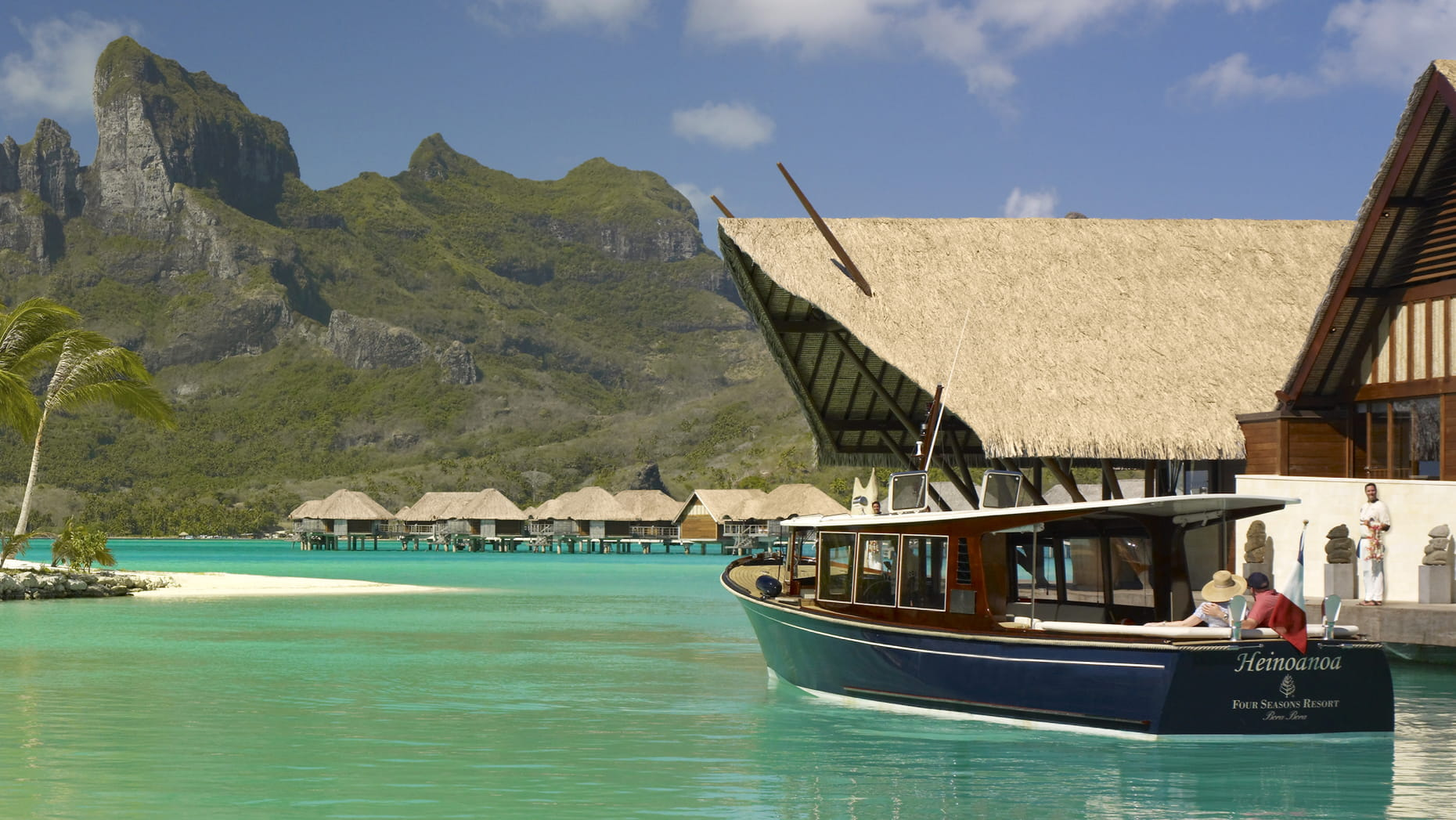 Llegada en lancha privada al Four Seasons Resort Bora Bora